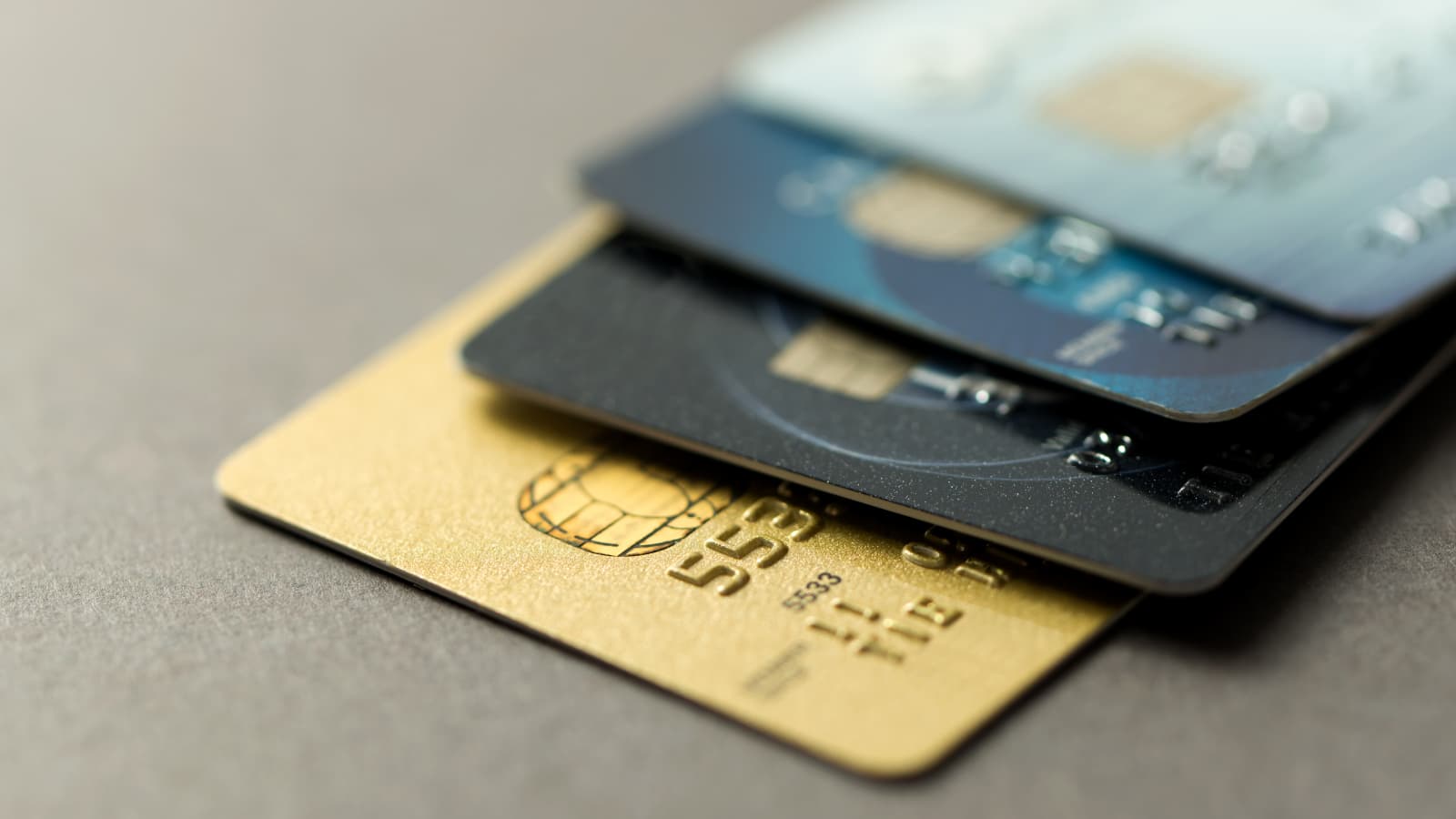 Top Credit Cards with High Rewards and Low Interest Rates in 2024: A Comprehensive Guide